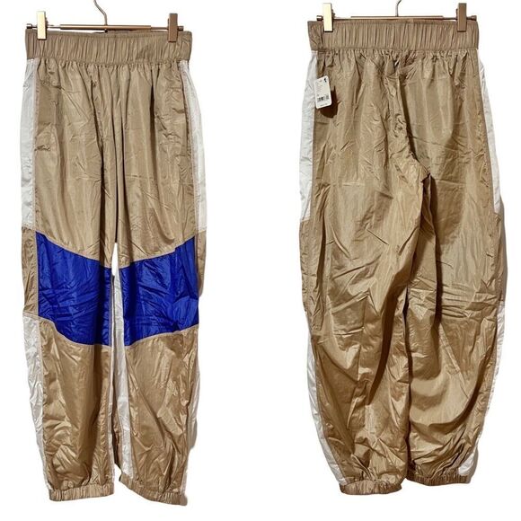 Free People Movement In The Stars Jogger Pants Size XS Colorblock Athletic NEW - Picture 1 of 9